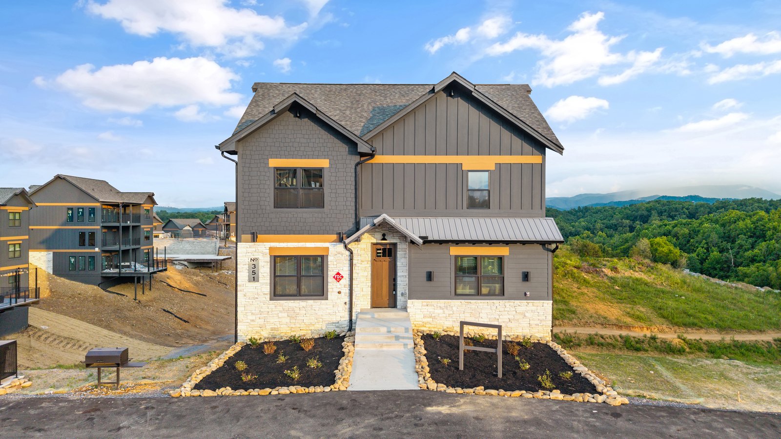 351 Rambling Creek